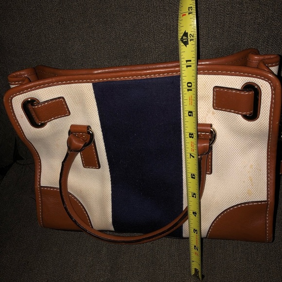 Michael Kors Hamilton Canvas Bag - Picture 3 of 5